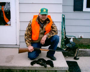 2004squirrelhuntin2.jpg